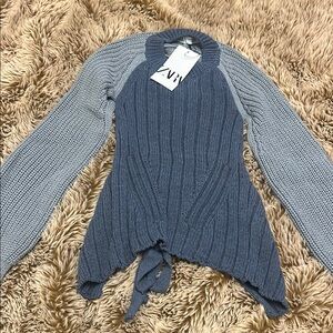 Zara Blue and Gray Knit Sweater